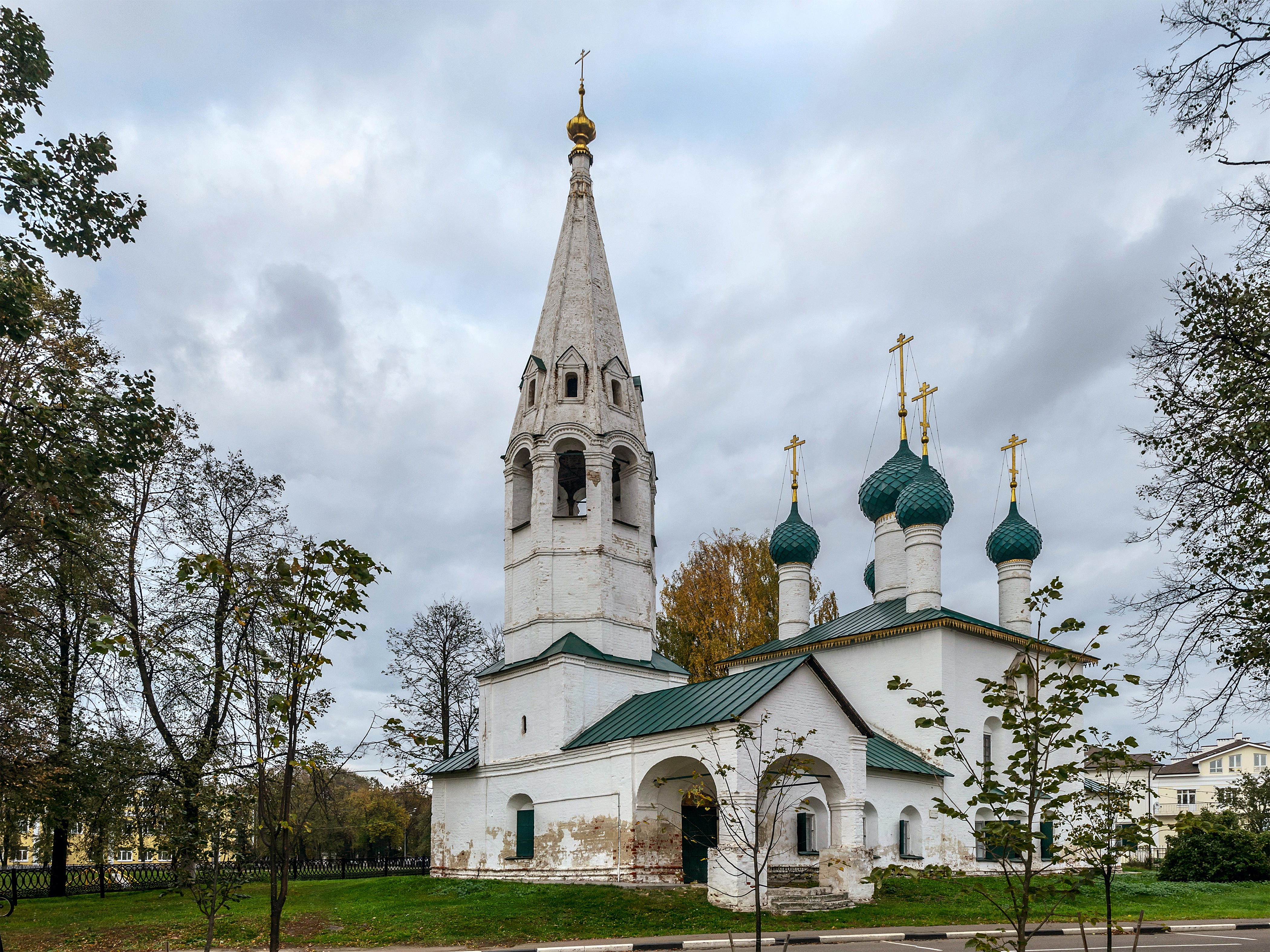 Church of Saint Nicholas in Yaroslavl 01