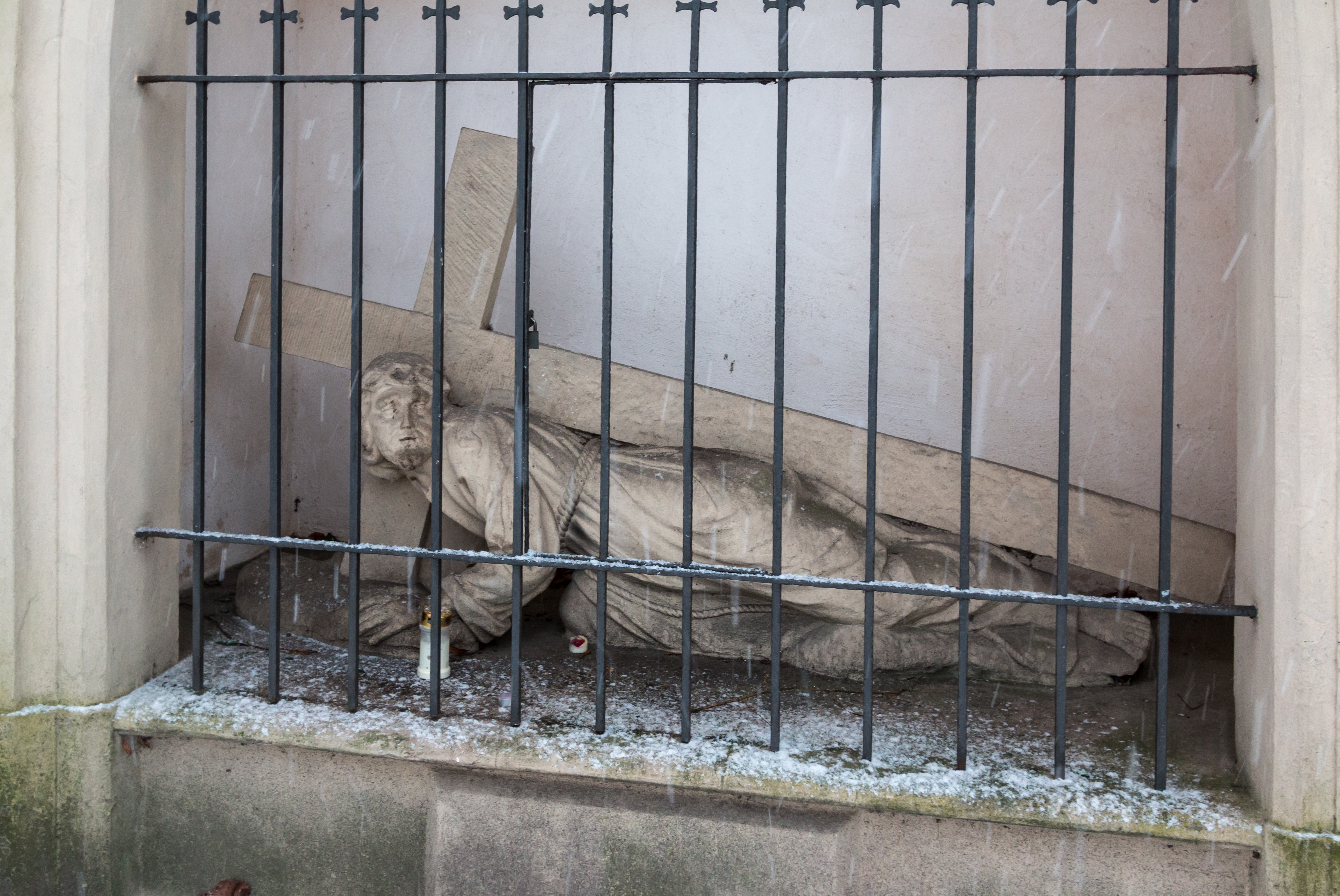 Dülmen, Skulptur an der Kreuzkapelle -- 2015 -- 4945