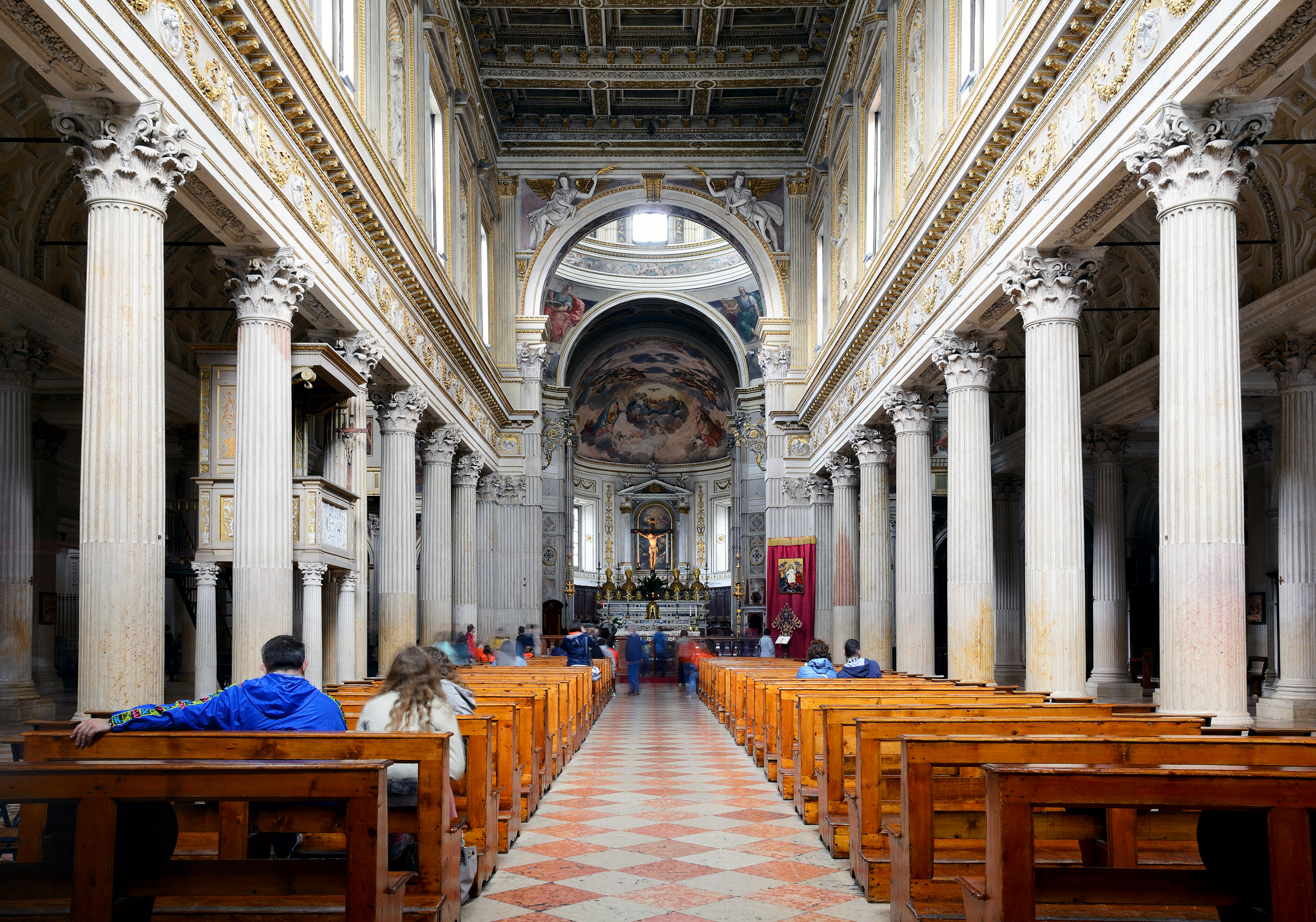 Duomo (Mantua) - Interior