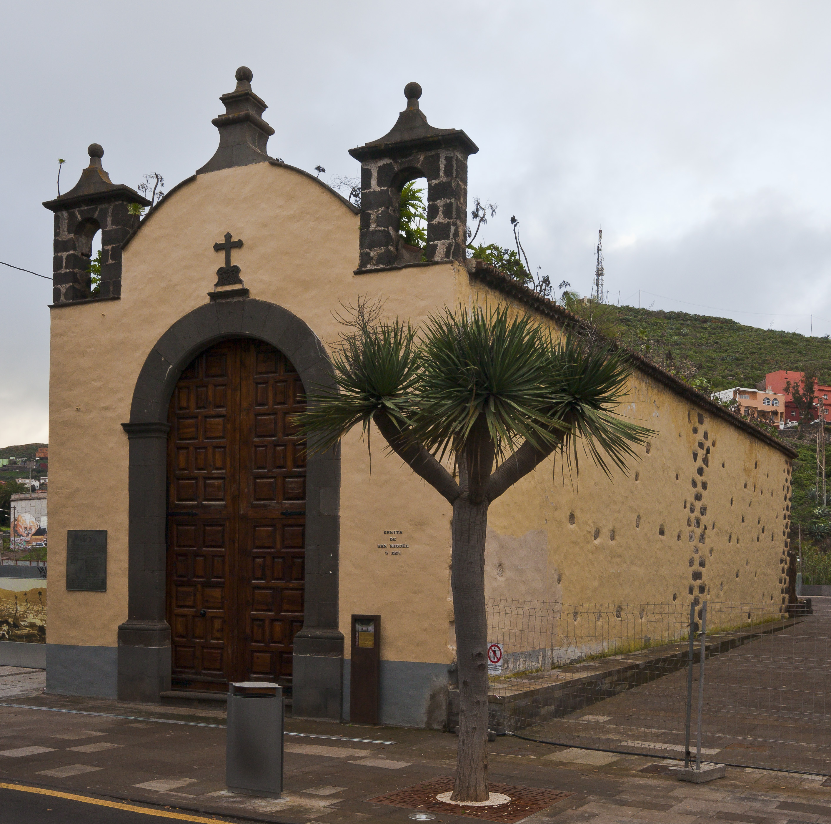 Ermita de San Miguel, San Cristóbal de La Laguna, Tenerife, España, 2012-12-15, DD 01