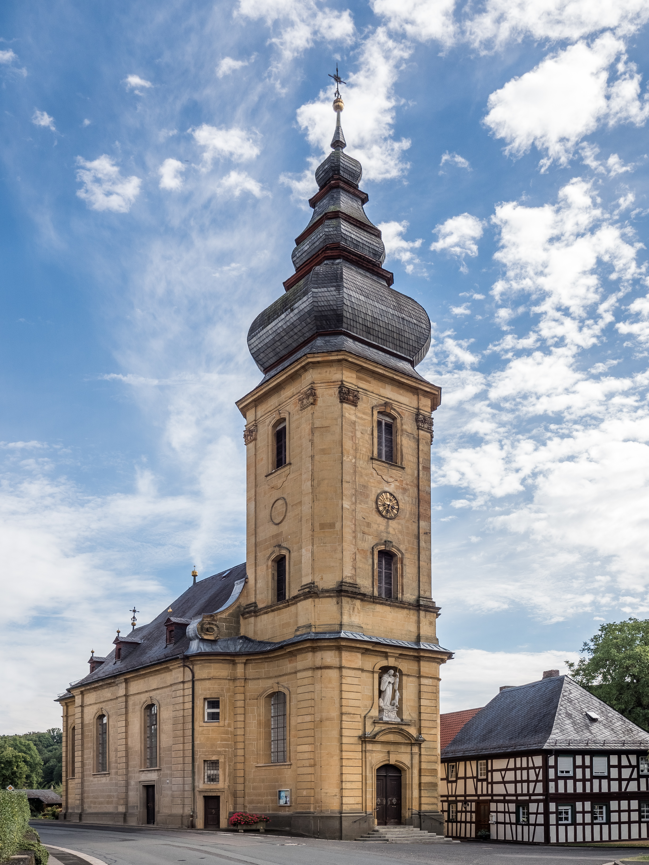 Frauendorf-church-9040018