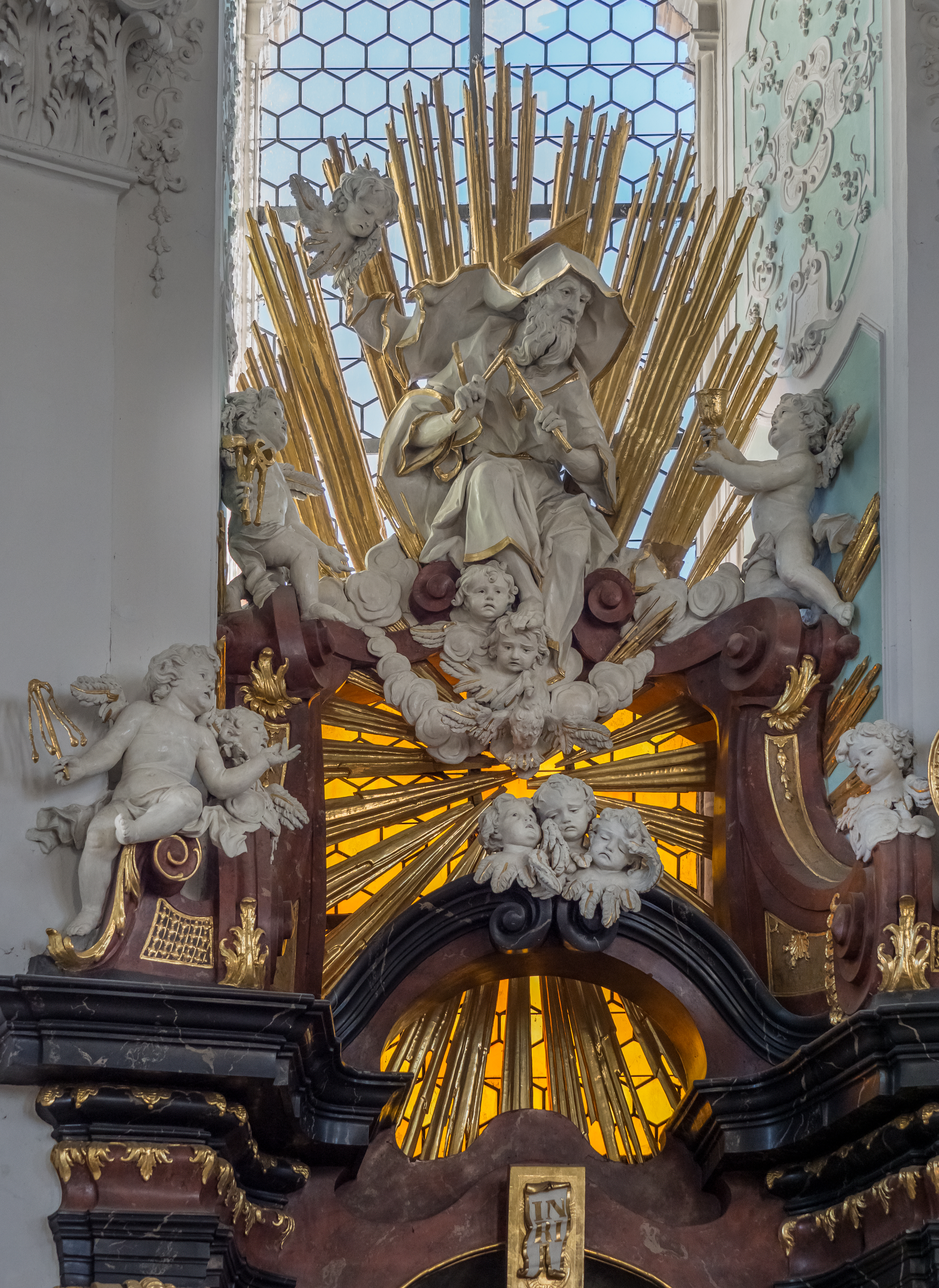 Gößweinstein Altar Strahlenkranz P1210183