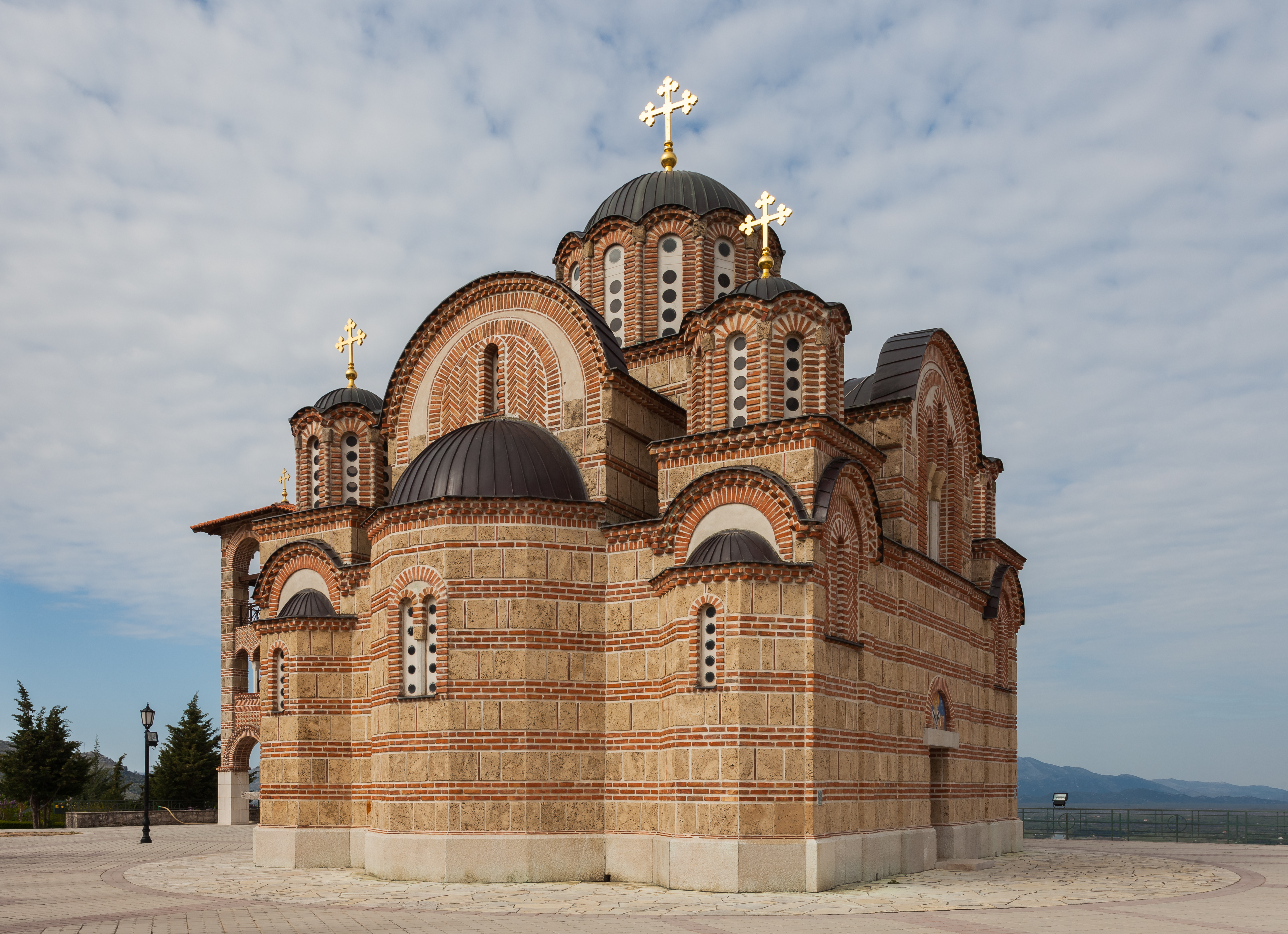 Iglesia Nova Gracanica, Trebinje, Bosnia y Herzegovina, 2014-04-14, DD 04