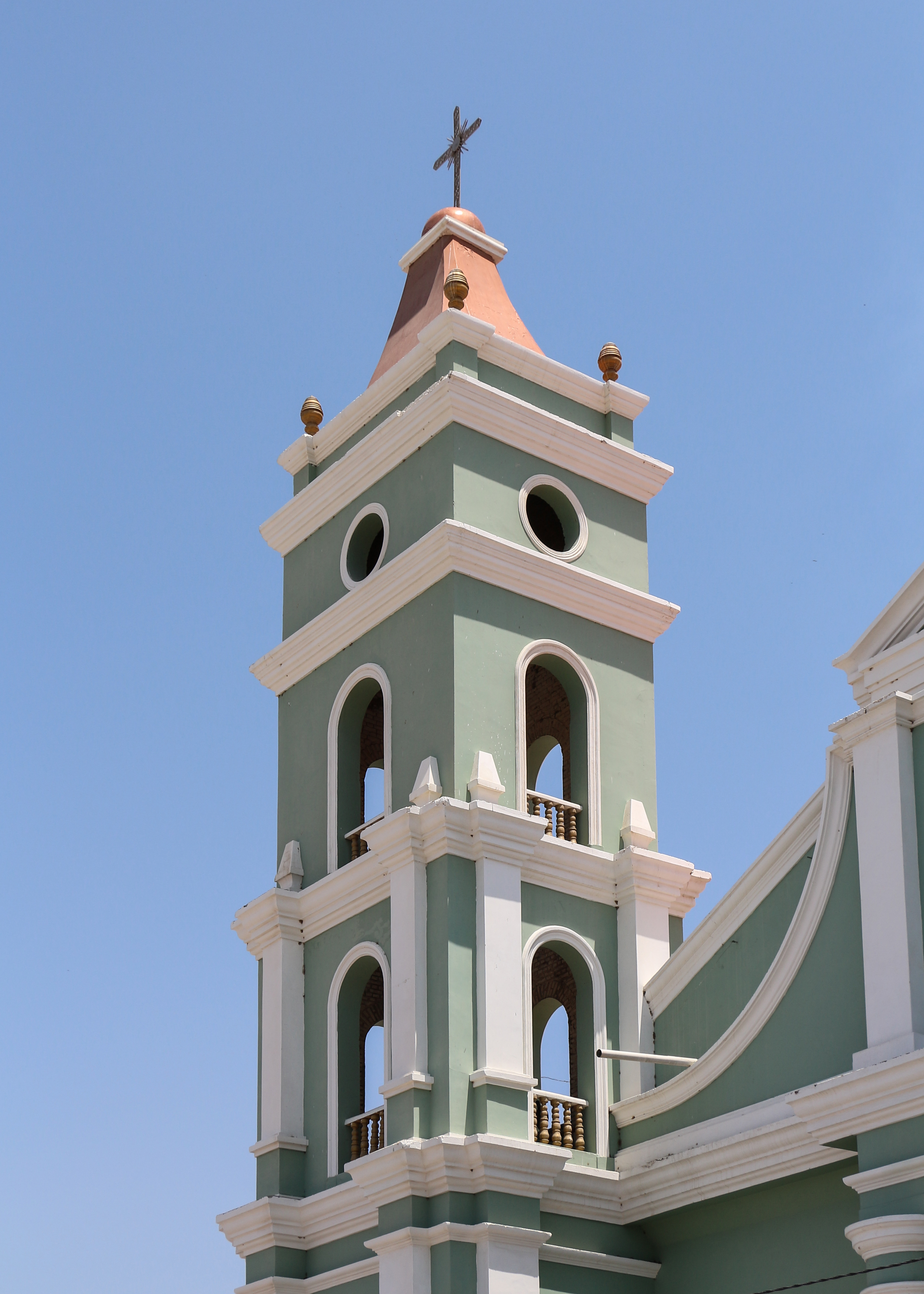 Iglesia San Juan Bautista, Catacaos 02