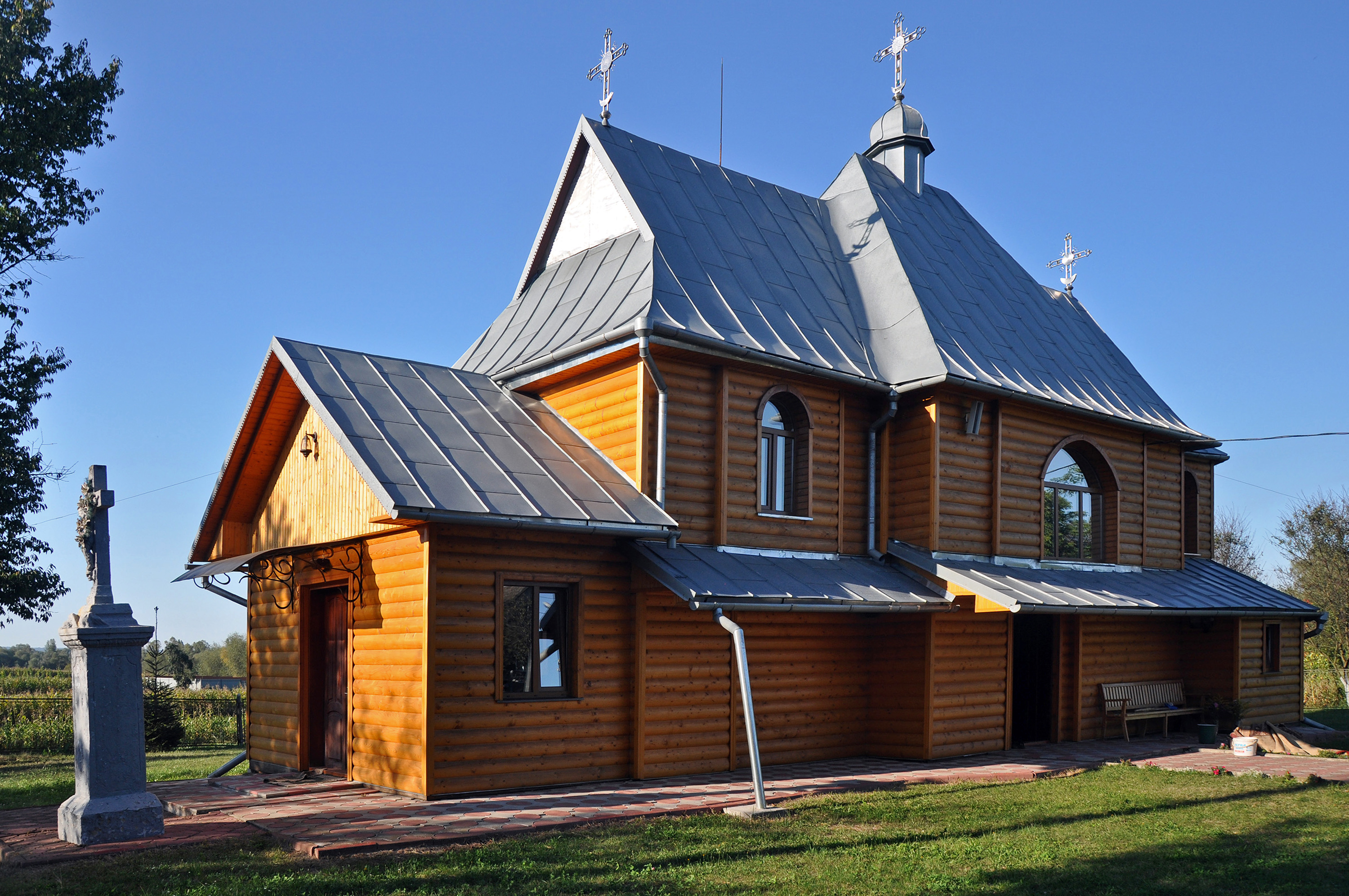 Ivanivtsi Wooden Church RB 46-215-0029