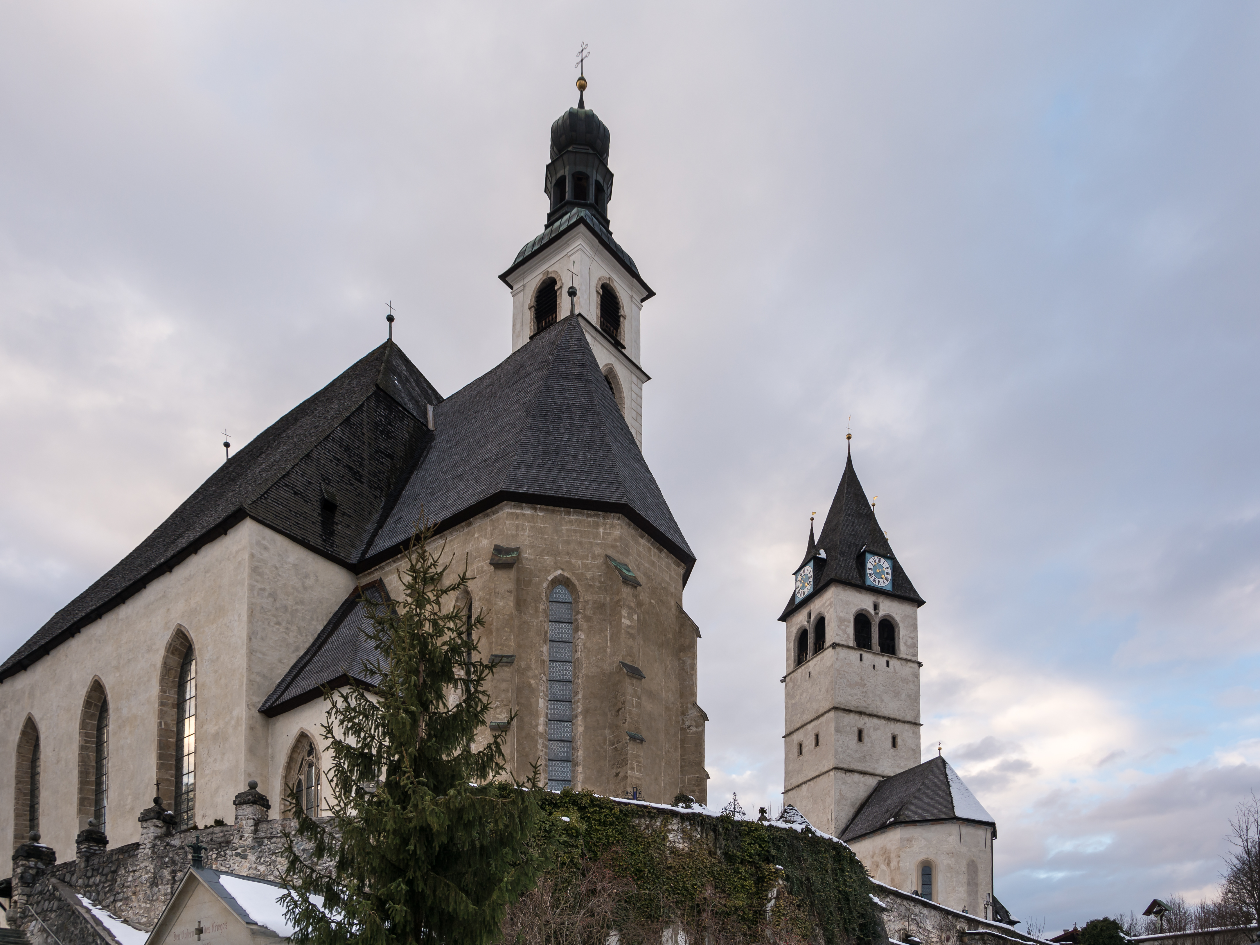 Kitzbühel Kirchen 01