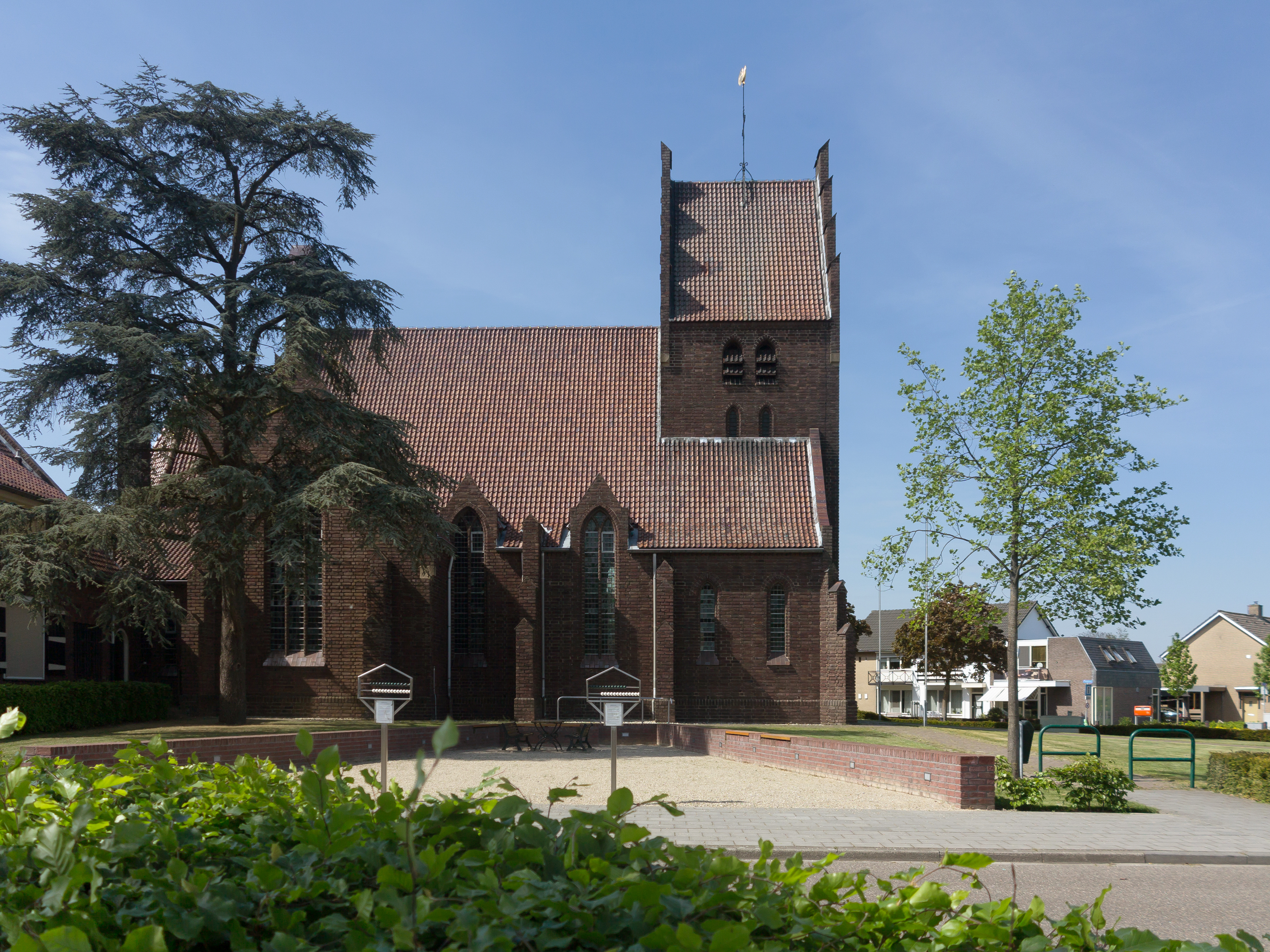 Kronenberg, de Rooms Katholieke Sint Theresia kerk RM526557 foto9 2017-05-17 15.58