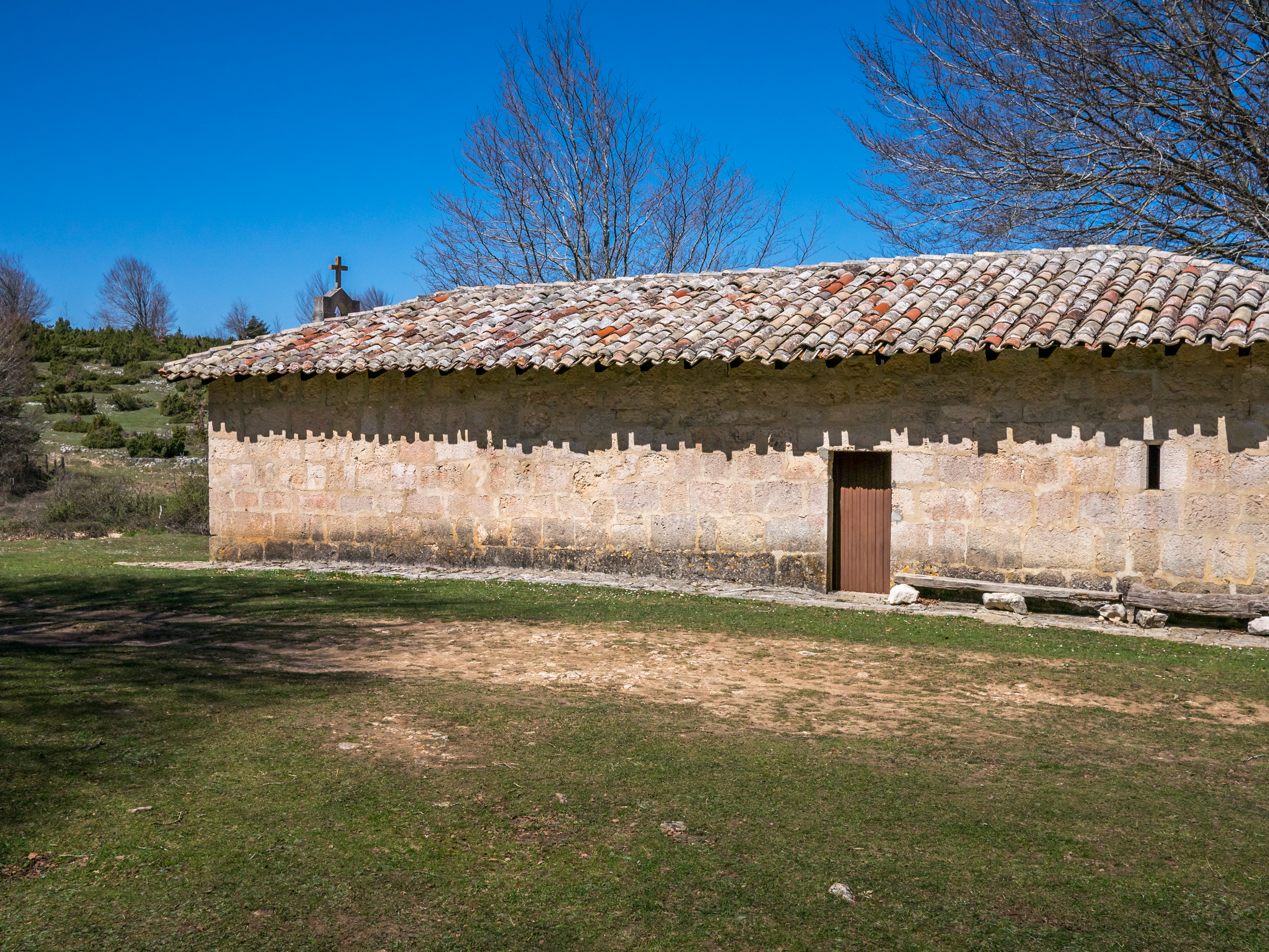 Larraona - Ermita de San Benito 02