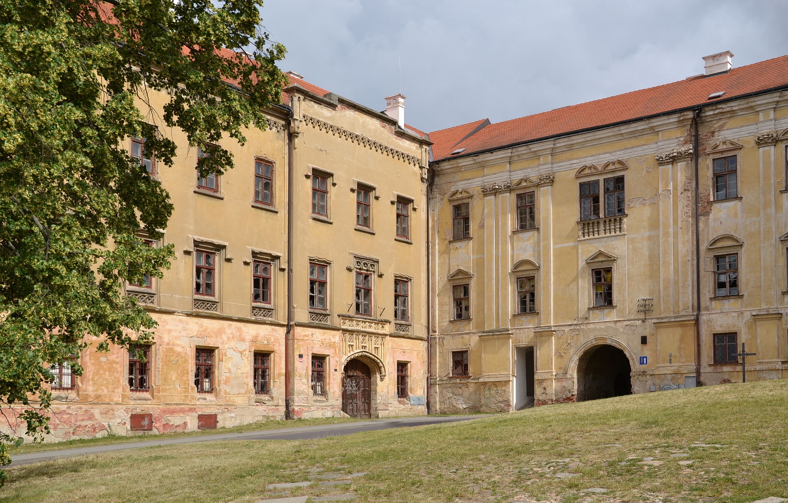 Loucký klášter, Znojmo (Klosterbruck, Znaim)