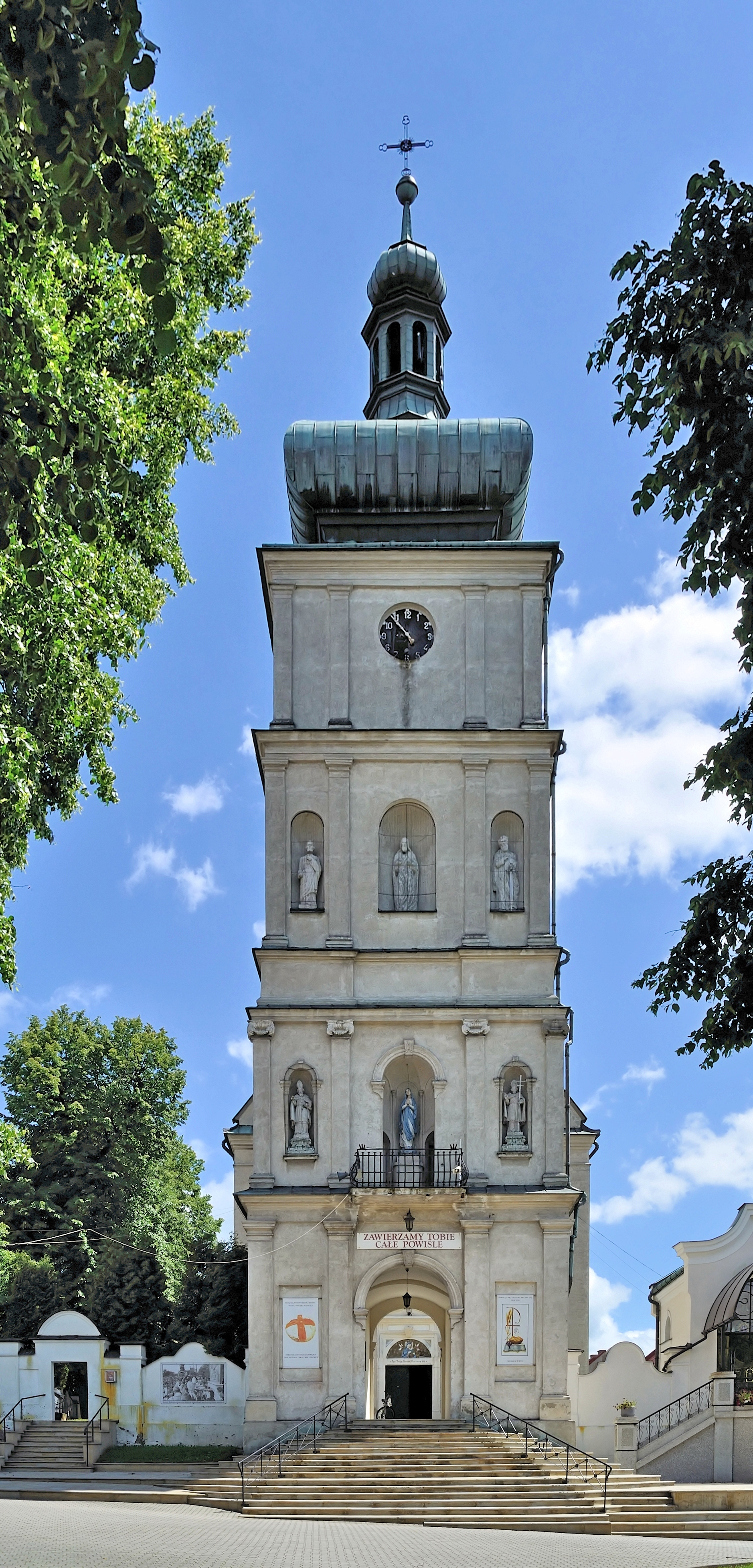 PL-Odporyszów, dzwonnica kościóła Oczyszczenia Najświętszej Maryi Panny 2013-05-31--12-41-32-002