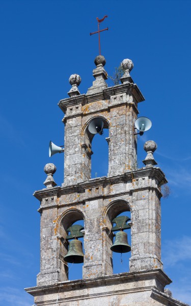 2014. Campanario da igrexa de Caamaño. Porto do Son. Galiza-C7
