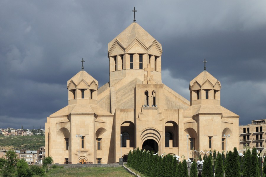 2014 Erywań, Katedra św. Grzegorza Oświeciciela (01)