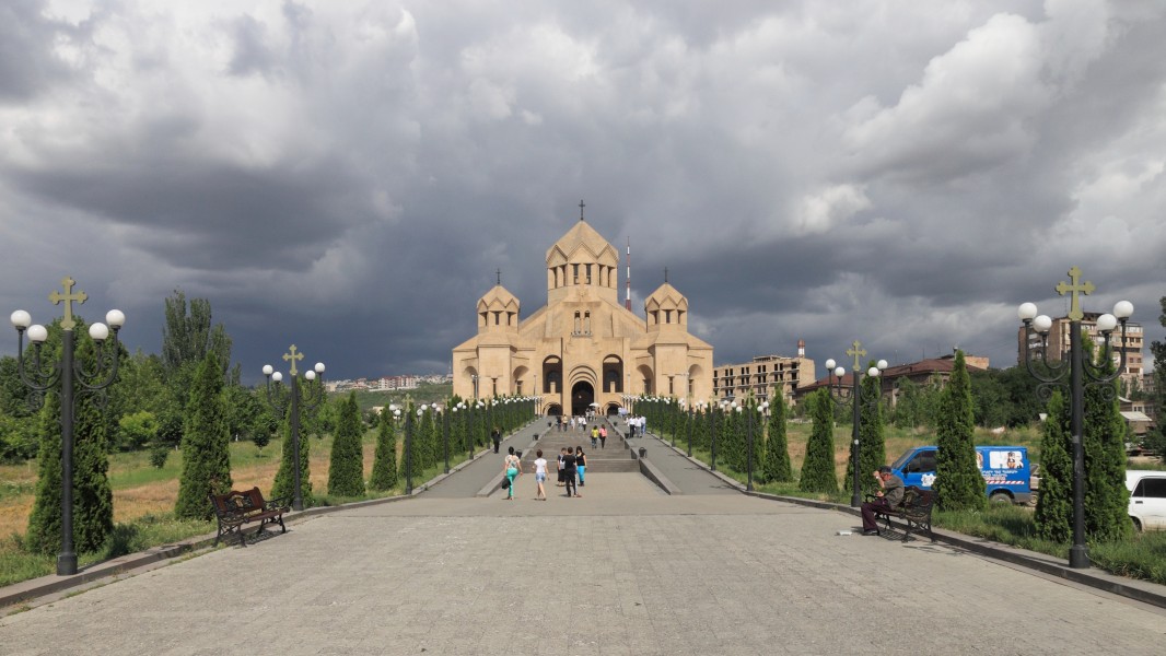 2014 Erywań, Katedra św. Grzegorza Oświeciciela (03)