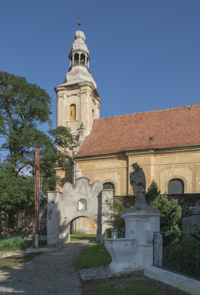 2014 Kościół św. Bartłomieja w Topoli, 05