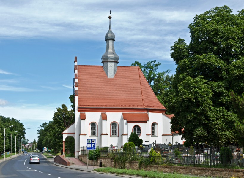 2014 Nysa, kościół cmentarny Świętego Krzyża