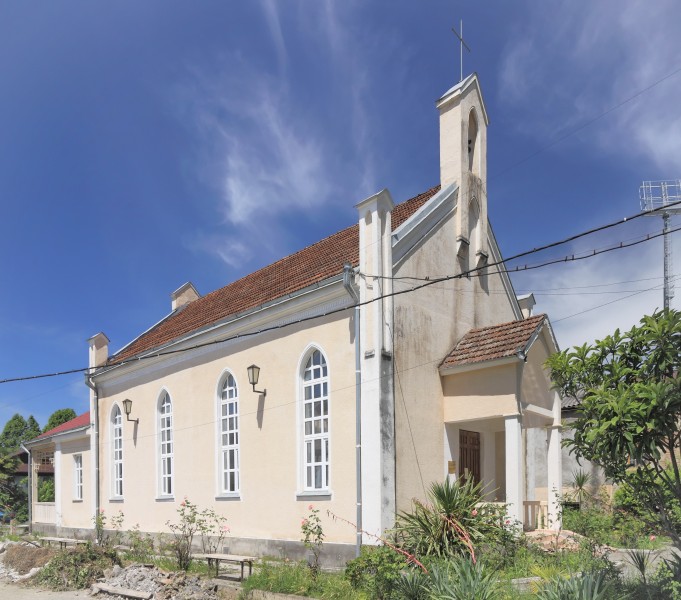 2014 Suchum, Kościół ewangelicko-luterański św. Jana (01)
