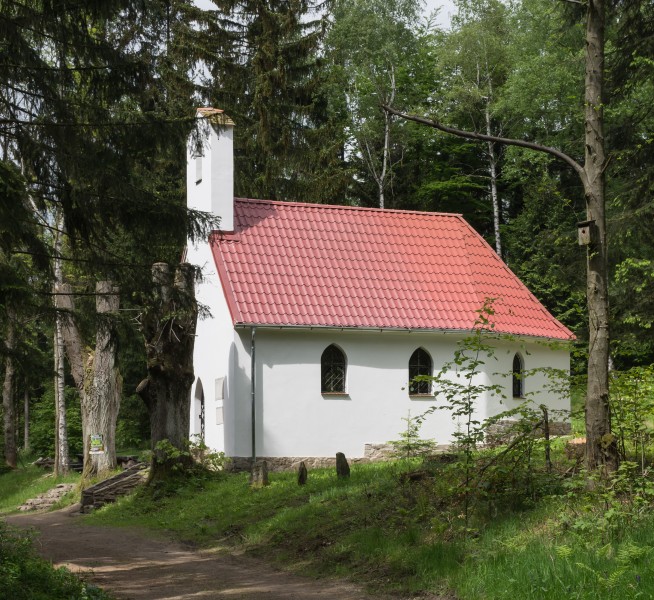 2015 Kościół Matki Bożej od Zagubionych w Karpnie 04