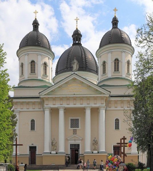 2015 Sokal, Katedra Świętych Apostołów Piotra i Pawła 01