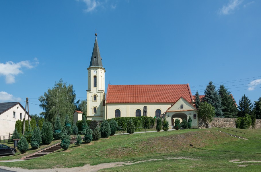 2016 Kościół św. Jana Ewangelisty w Niedźwiedniku 1