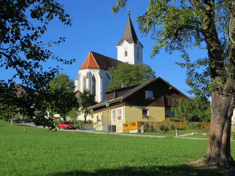 2017-09-14 (197) View from Friedhof St. Gotthard to Pfarrkirche St. Gotthard
