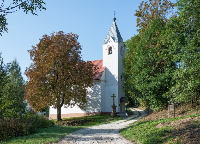 2018 Kościół św. Rodziny w Piotrowicach Górnych 1
