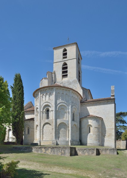 Abside de l'église paroissiale Saint-Jean Bourg-Charente