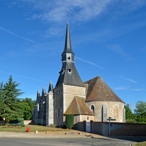 Alluyes - Eglise 01