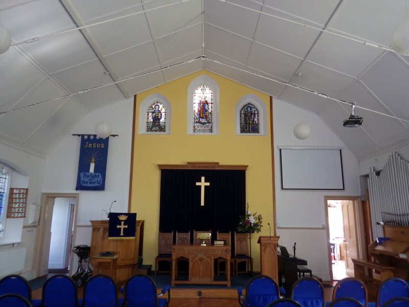 Altar, St Georges United Reformed Church, Bexhill