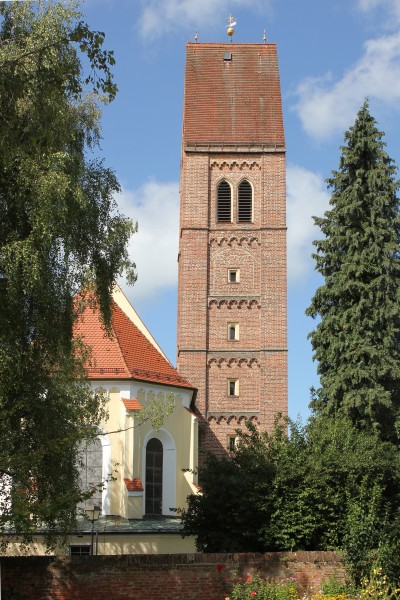 Bad Wörishofen, Pfarrkirche St. Justina - Turm (2015-08-28 2956 Sp)