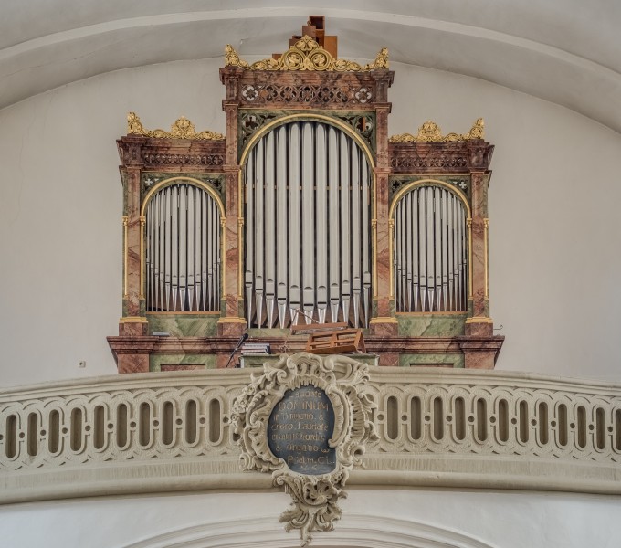 Buttenheim-church-organ-P1245641hdr