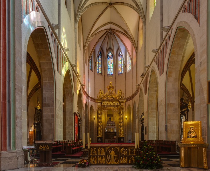 Catedral de Gniezno, Gniezno, Polonia, 2014-09-17, DD 04-06 HDR