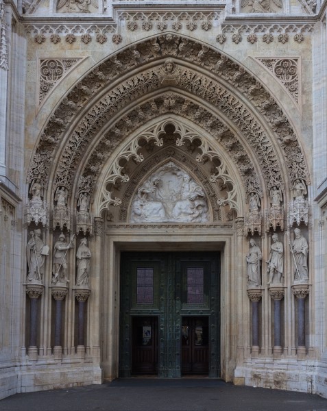 Catedral de Zagreb, Croacia, 2014-04-20, DD 02
