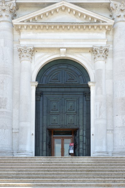 Chiesa del Redentore portale isola Giudecca Venezia