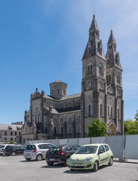 Church of the Sacred Heart of Rodez 02