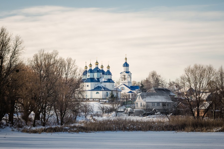 Михайлівська церква в смт. Дашів над річкою Соб