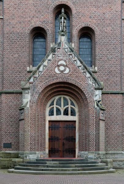 Dülmen, Hiddingsel, St.-Georg-Kirche -- 2015 -- 5805