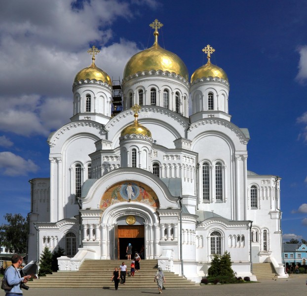 Diveyevo Serafimo-Diveevsky Monastery The Transfiguration Cathedral IMG 9601