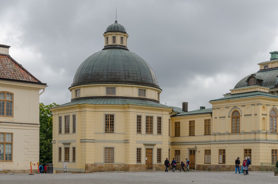 Drottningholms slottskyrka August 2012b
