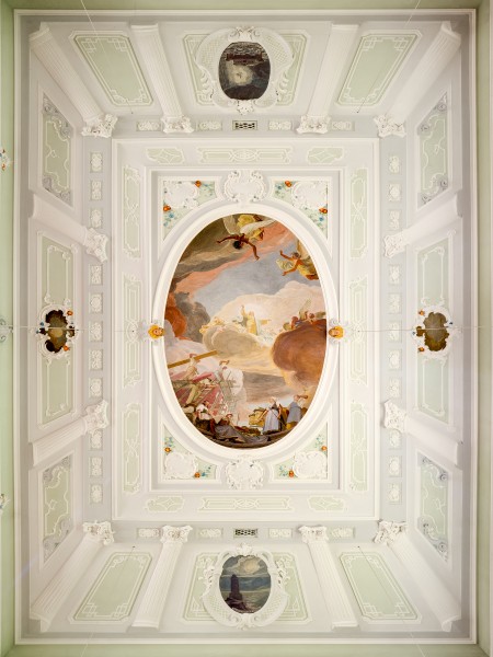 Ebensfeld-ceiling-9040191-PS