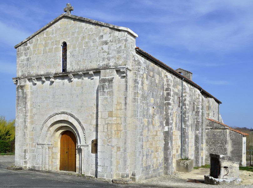 Etriac Église 2012