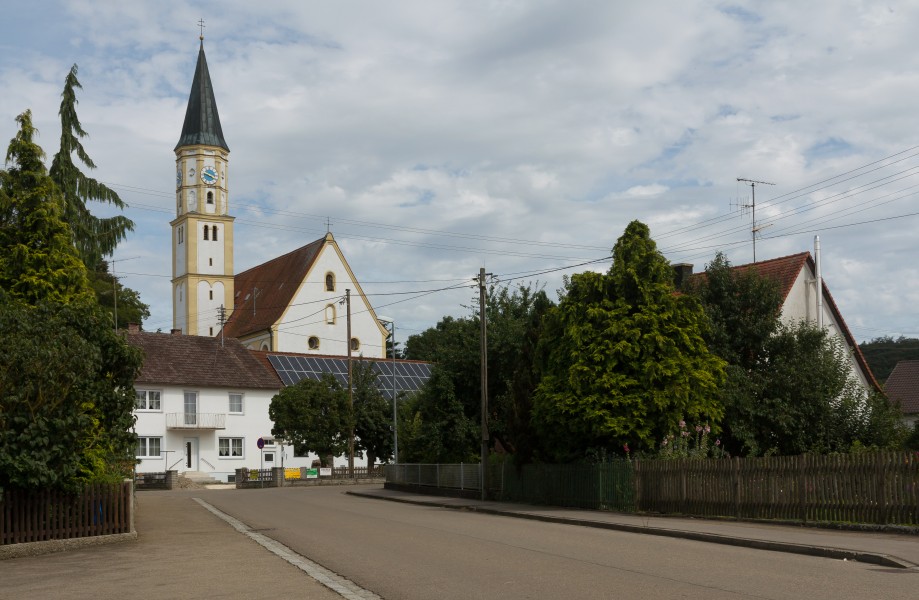 Finningen, die katholische Pfarrkirche Sankt. Martin DmD-7-73-150-7 foto5 2016-08-03 15.46