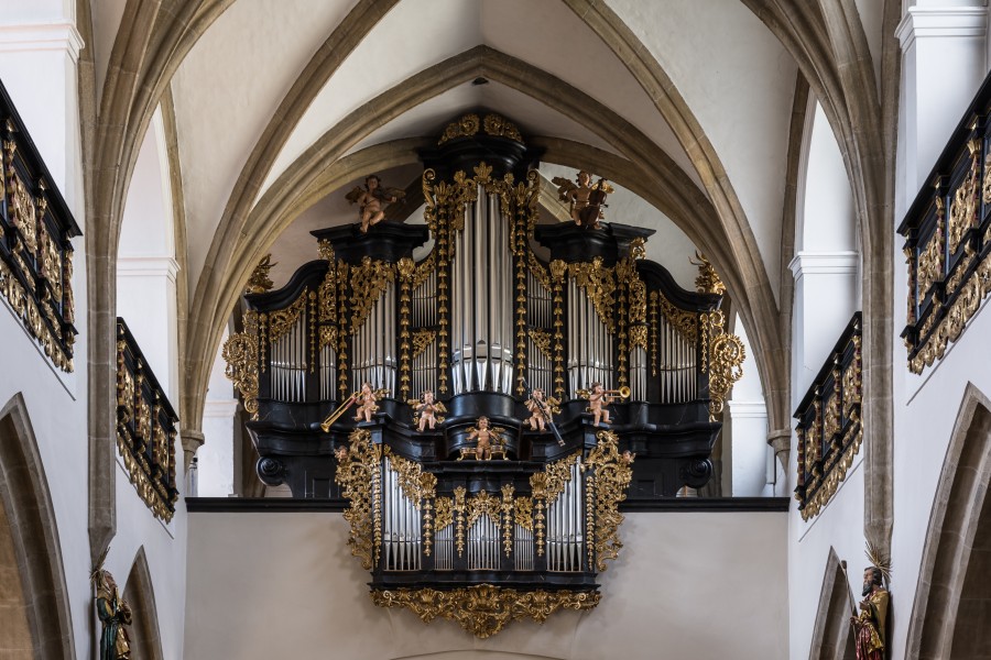 Freistadt Pfarrkirche Orgel 01