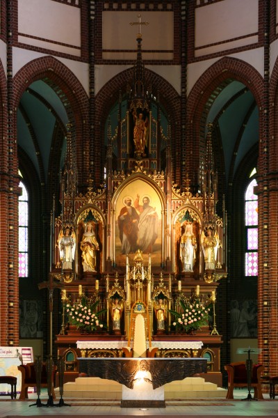 Gliwice - Katedra Św. Piotra i Pawła 01 - Ołtarz główny