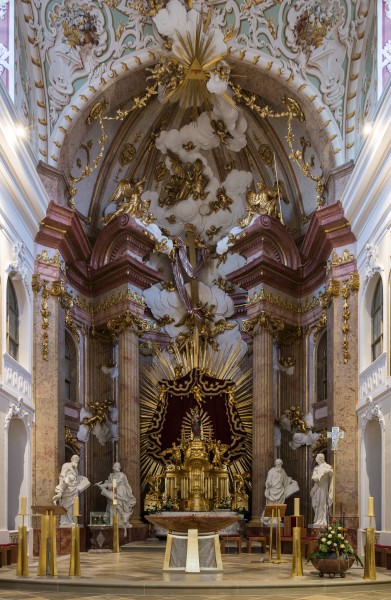Heiligenkreuz-Gutenbrunn Kirche Hochaltar 01