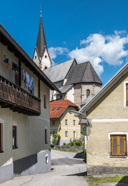 Hohenthurn Goeriach Pfarrkirche Mariae Namen SO-Ansicht vom Dorfzentrum 16052017 8525