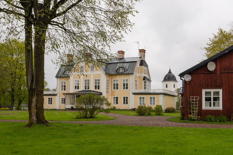 Husby kungsgård May 2015