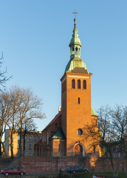 Iglesia de San Miguel Arcángel, Gniezno, Polonia, 2014-12-26, DD 08