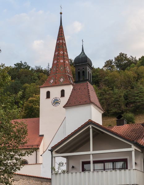 Kerktoren van Wehrkirche. Locatie Kinding Opper-Beieren Duitsland 03