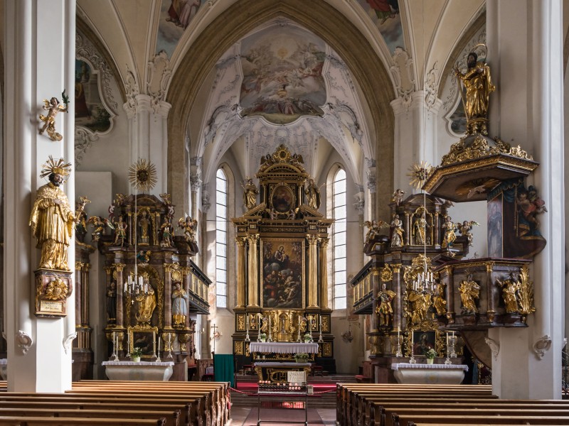 Kitzbühel Pfarrkirche Altar 01
