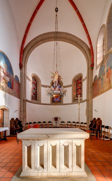 Klosterkirche-Saarn-Altarbereich